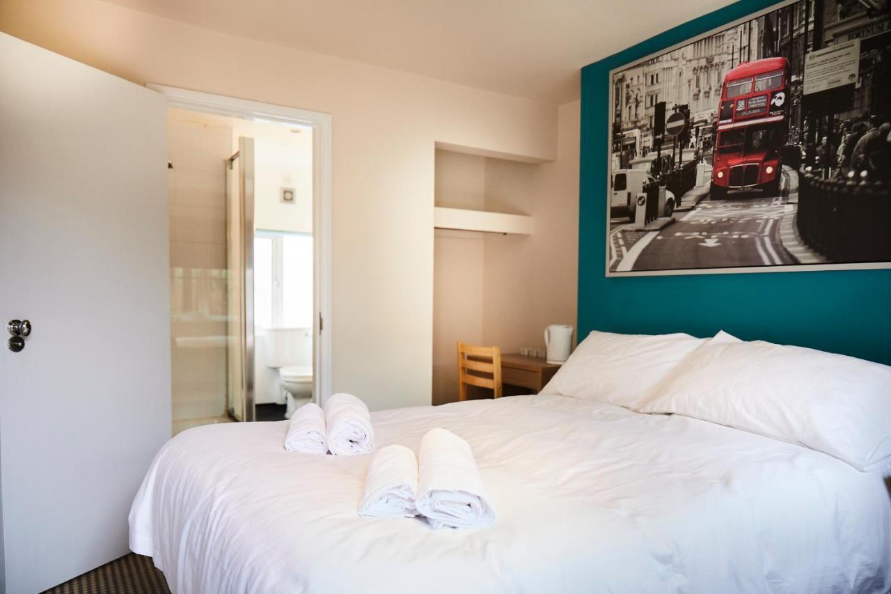مبيت وإفطار ميدينهيد The Lord Grenfell المظهر الخارجي الصورة A typical room at the hotel