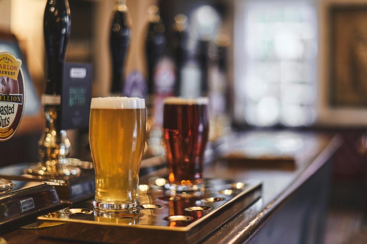 مبيت وإفطار ميدينهيد The Lord Grenfell المظهر الخارجي الصورة Beer